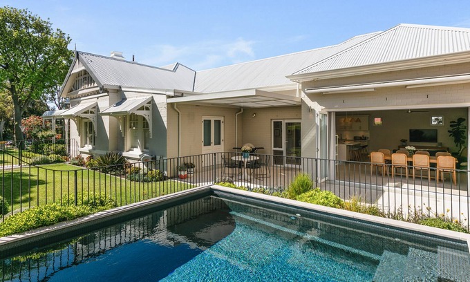 Cottesloe House | Edwardian Heritage Home - historic gem