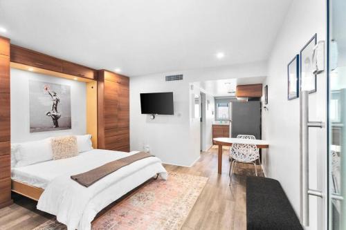 Roosevelt Apartment | Efficient Micro Living in DTPH