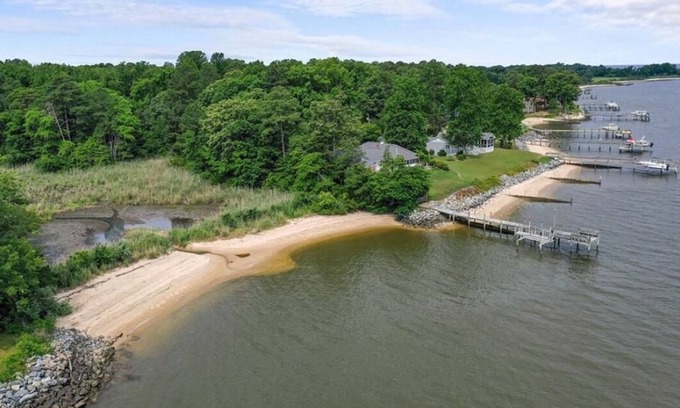 Mount Holly House | Egret Court - Newly built cozy modern home with access to water and beach