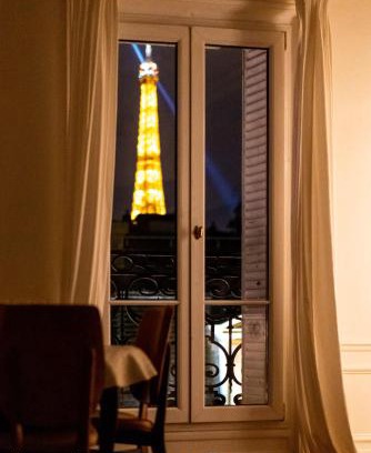 Chaillot Bed & Breakfast | Eiffel Tower view Rose, apartment #2