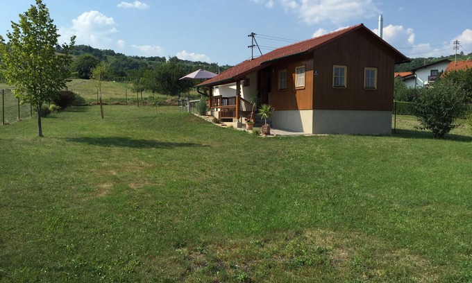 Deutsch Schuetzen-Eisenberg House | Eisenberg Chalet