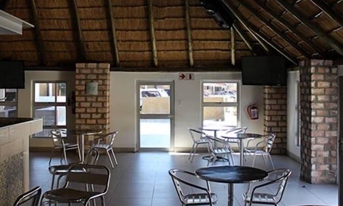 Ondangwa Cabin | Ekamuti Town lodge