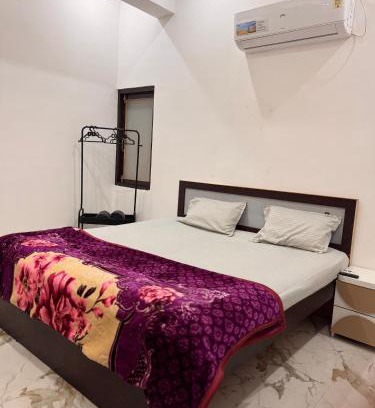 Varanasi Bed & Breakfast | Ekank Villa