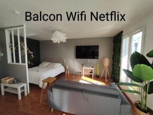 Chalons-en-Champagne Apartment | El Circo Foch, Hyper Centre