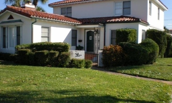 Clearwater Beach House | El Dorado by the Sea/See message under the description. Not impacted by storms