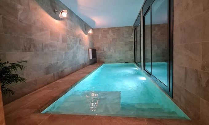 Figueres Apartment | El Loft de la Piscina de Figueres