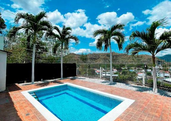 Honda House | El Mirador Casa Vacacional