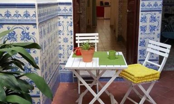 Triana Apartment | "El Patio de Triana"