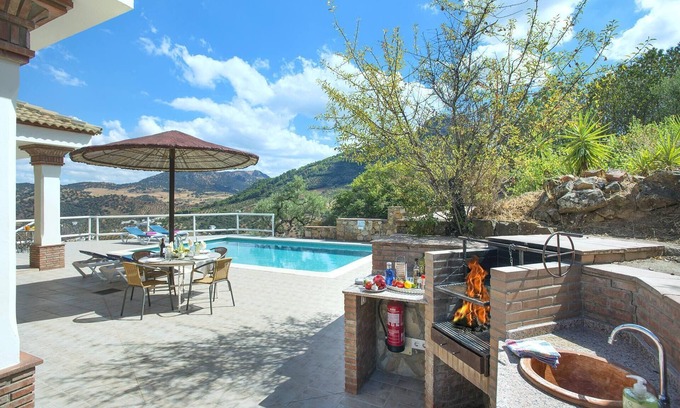 El Gastor Villa | El Tajaral - Two Bedroom Villa, Sleeps 4