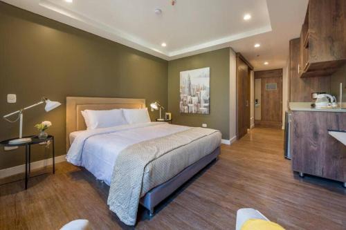 Patio Bonito Hotel | El Tesoro Medellín Hab311 by Letoh