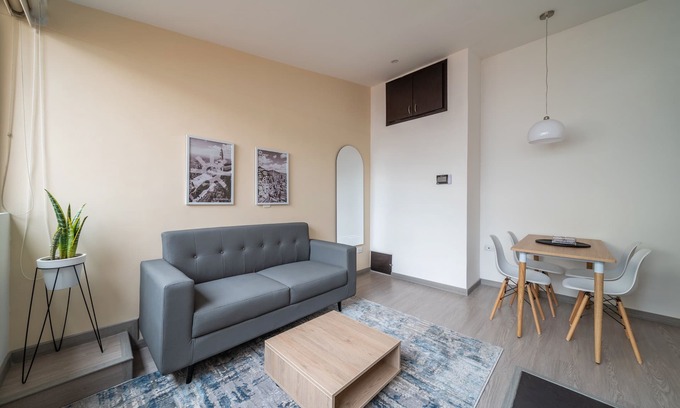 Financial District Apartment | Elegance in the Heart of Chapinero