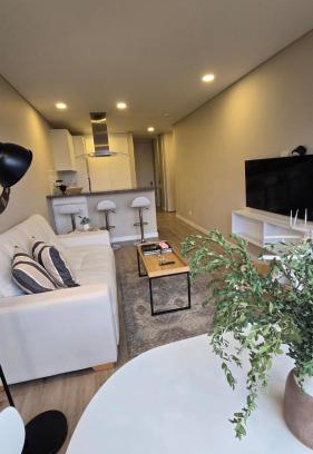 Antiguo Country Apartment | Elegant 2-Bedroom Loft 604 with Stunning Park View