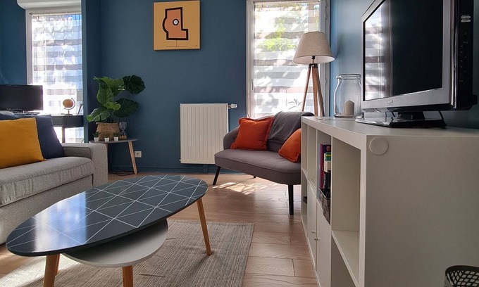 Sartrouville Apartment | Elegant 2-room apartment on the banks of the Seine