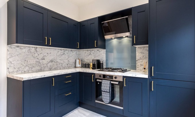 Harrogate City Centre Apartment | elegant 3 bed duplex in central harrogate