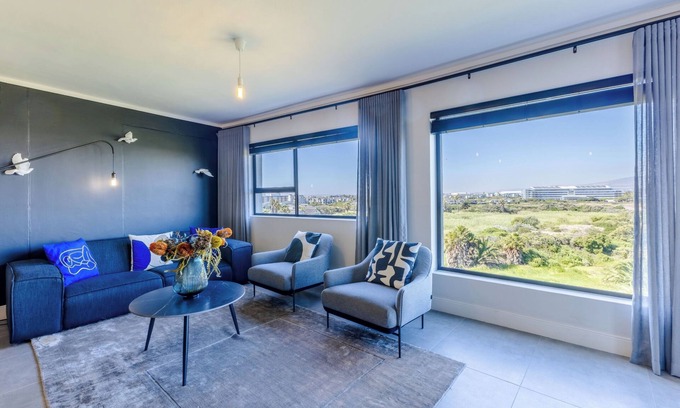 Flora Park Apartment | Elegant 3BR Apartment with Amazing Views