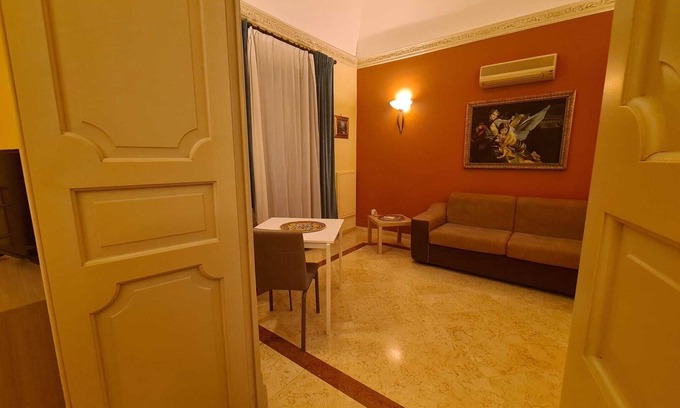 Ruggero Settimo Apartment | Elegant apartment in the center