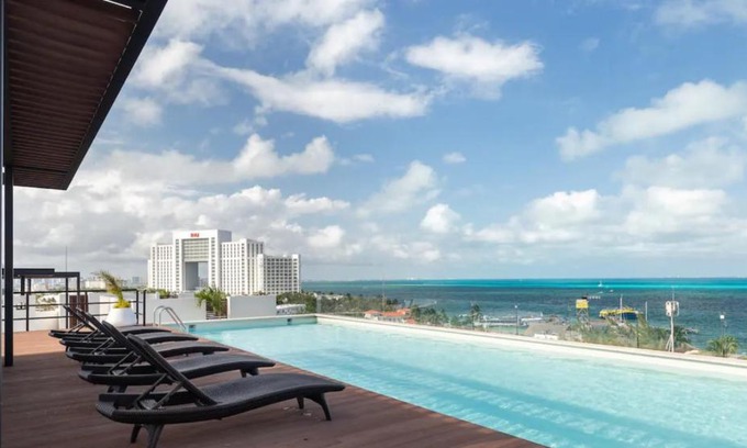 Zona Hotelera Apartment | Elegant apartment well located in the hotel zone of Cancun
