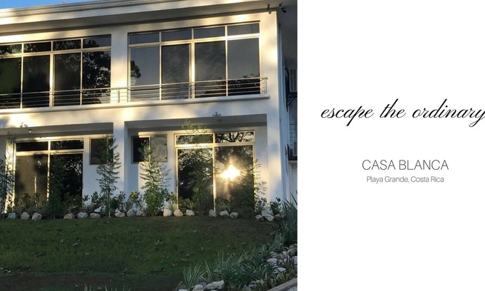 Playa Grande House | Elegant Casa Blanca in Playa Grande
