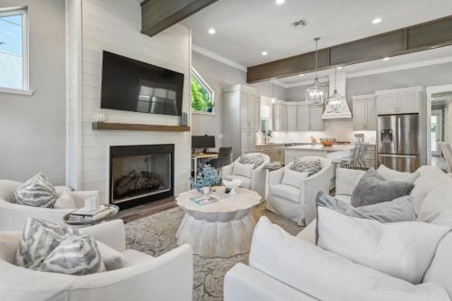 Bay St Louis House | Elegant Coastal Retreat