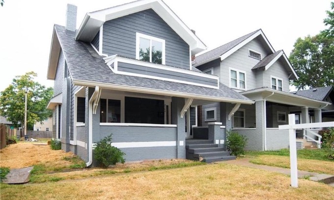 Mapleton/Fall Creek Villa | Elegant & Cozy Near Downtown Indy & Broad Ripple