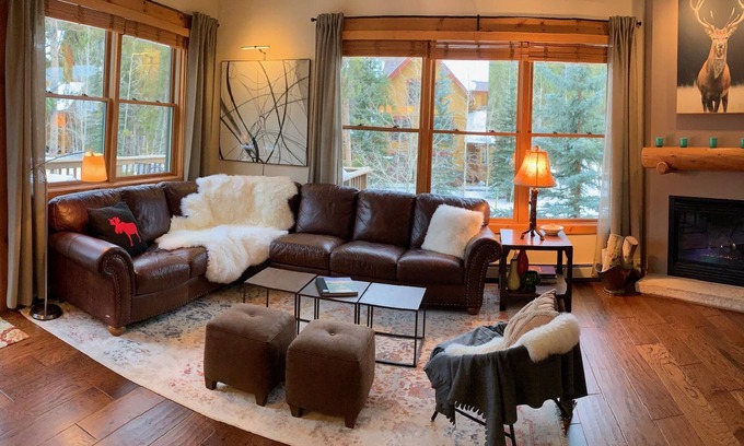 Keystone House | Elegant Escape/Stunning Views/Luxury 5-Beds/Convenient Lift Access
