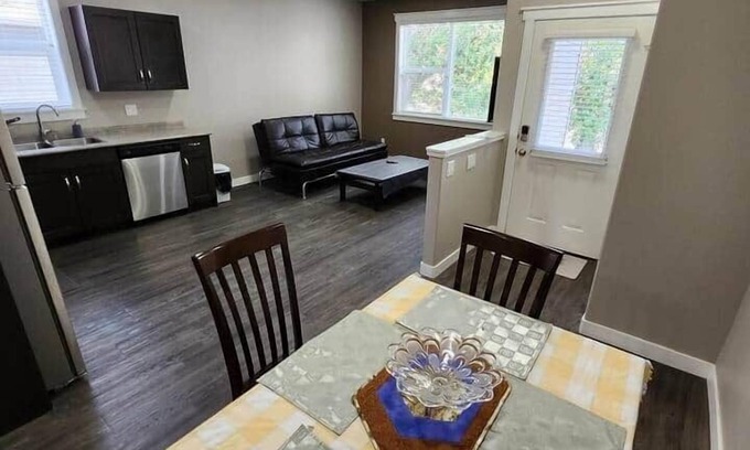 Regina Apartment | Elegant Family Home by Stadium, Airport, Shopping