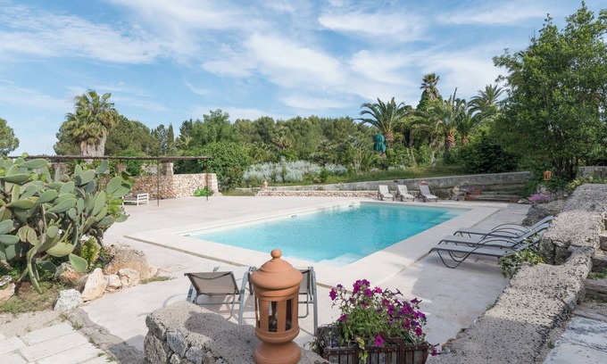Galatina Villa | Elegant farmhouse with swimming pool - Beahost