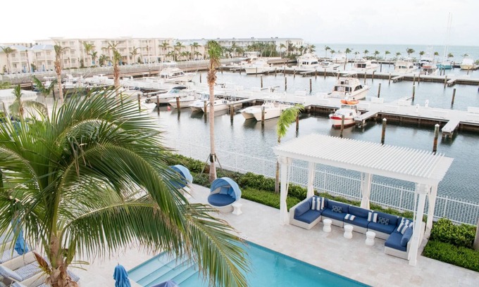 Key West Hotel | Elegant Resort Room w/Paddleboards, Kayaks & Breathtaking Oceanviews