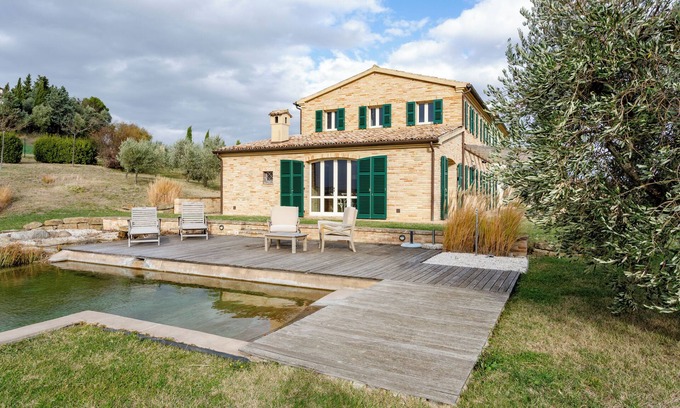 Jesi Villa | Elegant typical farmhouse with pool large wooded courtyard 10 minutes from Jesi