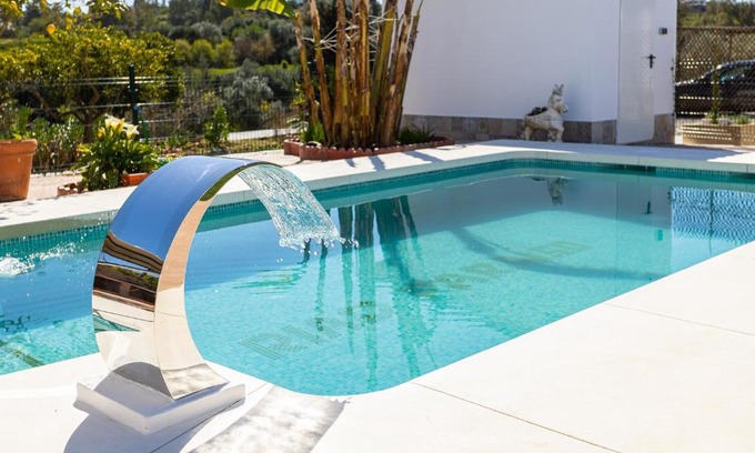 Valle del Guadalhorce Villa | Elegant Villa in Malaga with Private Pool