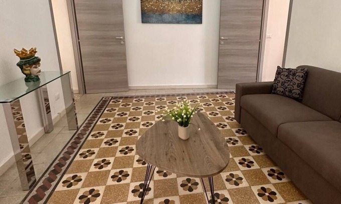Santa Lucia Apartment | Elegante appartamento in centro, a due passi da Ortigia e dal teatro greco