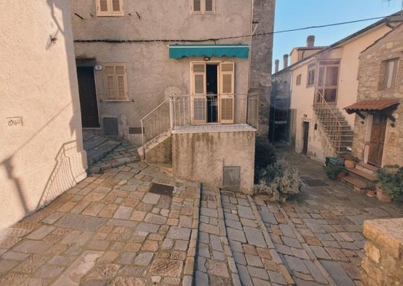 Guardistallo Apartment | Eleonora Monteverdi