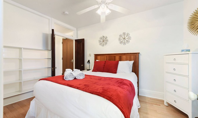Bloomfield Apartment | Elevator~West Penn~Parking~Queen Bed-Central Location