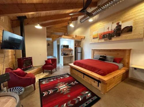 Kittitas County House | Elk Heights Ranch Serene Getaway - A Rustic Studio