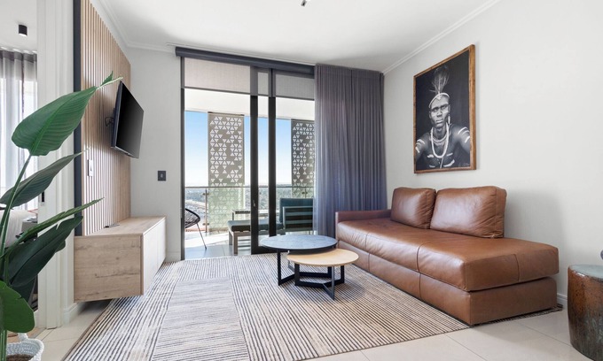 Greater Johannesburg Metropolitan Area Apartment | Ellipse Waterfall 3909