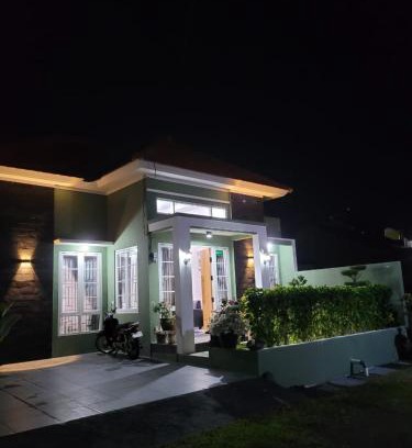 Banyuwangi House | Elvira Guest House By Akasha