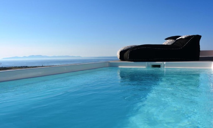 Finikia Villa | Elysian Santorini
