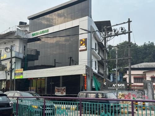 Kalamassery Bed & Breakfast | Emar suites and rooms