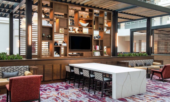 Contra Costa Centre Hotel | Embassy Suites by Hilton Walnut Creek