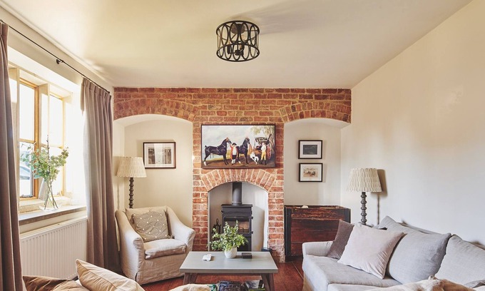 Cheltenham Cottage | Ember Cottage - Luxury Cottages
