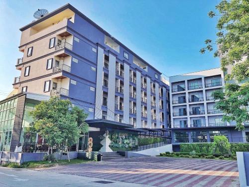 Central Pattaya Hotel | Embryo Hotel