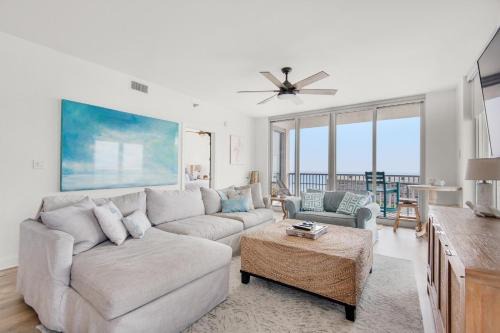Pensacola Beach House | Emerald Dolphin unit 650
