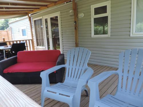 Belonchamp Other | Emeraude aux 1000 Etangs