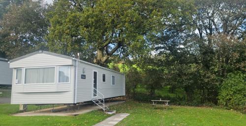 Looe House | Emma and Simon's hideaway Retreat