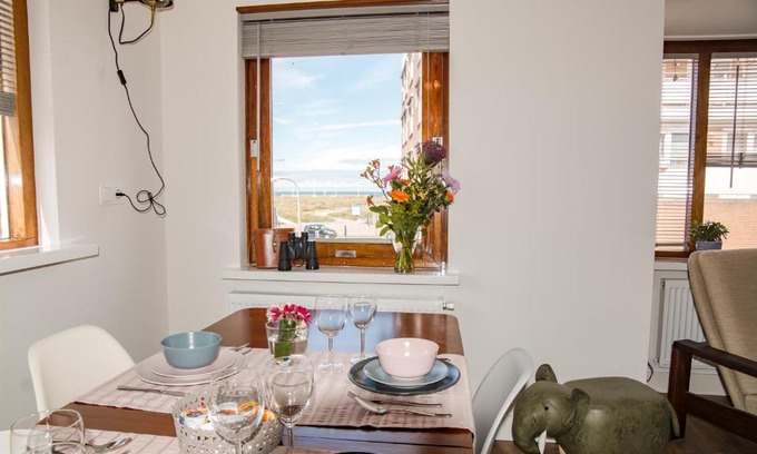 Municipality of Katwijk Apartment | Emma's beach house