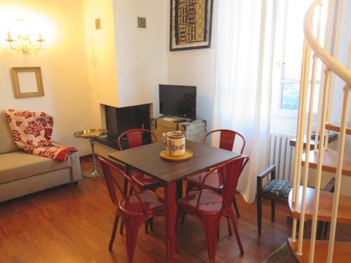 Santo Stefano Apartment | Emozione Bologna Sant Orsola