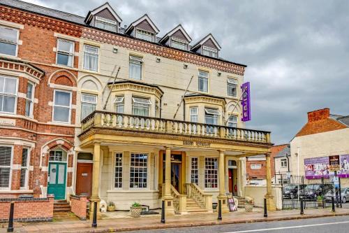 Leicester Hotel | Empire Hotel
