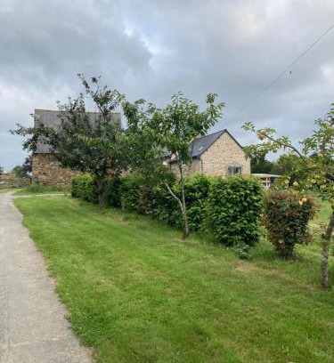 Bazouges-la-Perouse House | En Altitude