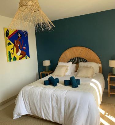 Saint-Benoit-des-Ondes Apartment | en baie du mont saint Miche Proche bord de mer