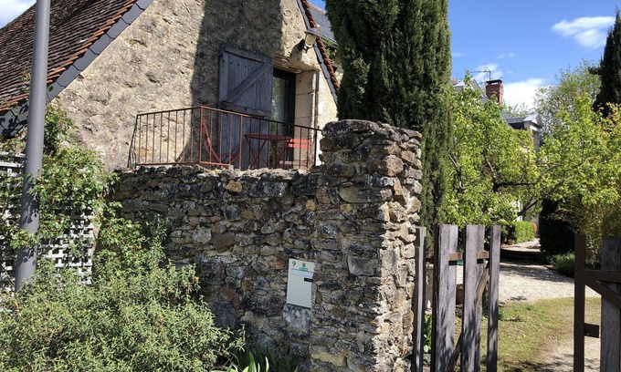 Cheille House | En Campagne un Petit Studio Douillet, Tout Équipé, à Deux pas D'azay le Rideau